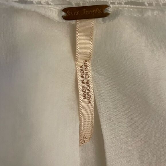 Free People White Cotton Tunic with Beaded and Lace Detailing Size Large - Picture 3 of 7